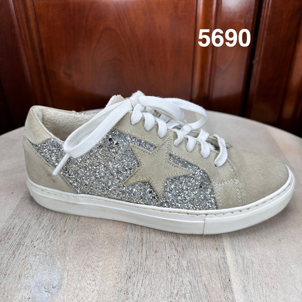 Steven New York Rubie Glitter Womens Sneakers Size 7 Silver Gray Suede